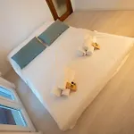 Apartamento 15 Min From Old Town & Train Station Wifi 5 Star *