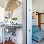 15 Min From Old Town & Train Station Wifi 5 Star Apartamento