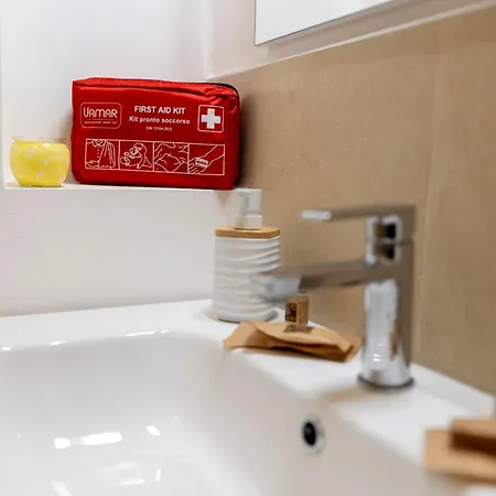 15 Min From Old Town & Train Station Wifi 5 Star *