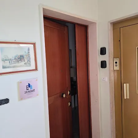 15 Min From Old Town & Train Station Wifi 5 Star Lägenhet *