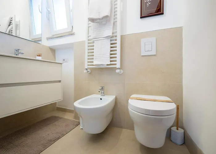 Appartement 15 Min From Old Town & Train Station Wifi 5 Star Bari