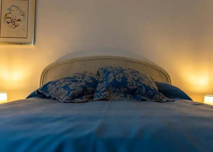 15 Min From Old Town & Train Station Wifi 5 Star * Bari